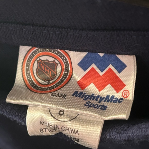 Official NHL Toronto Maple Leaf Top, SZ Small (SZ 8), 100% Cotton NWT - Picture 4 of 6